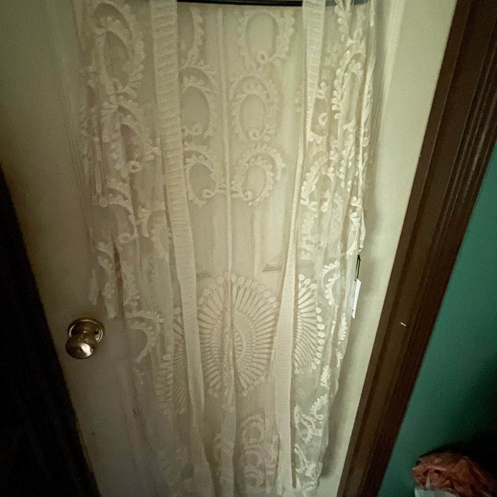 NWT Lace Kimono